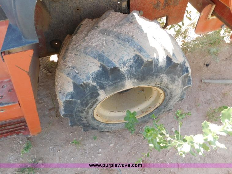image for item L5923 2002 Ditch Witch RT70 trencher