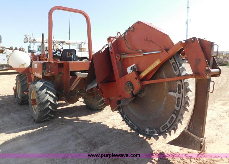 image for item L5924 1997 Ditch Witch 8020T rock saw