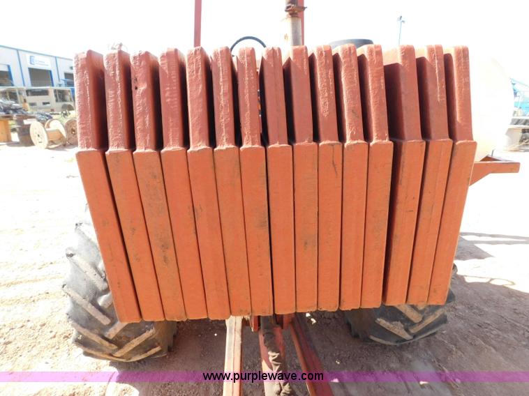 image for item L5924 1997 Ditch Witch 8020T rock saw