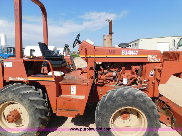 image for item L5924 1997 Ditch Witch 8020T rock saw