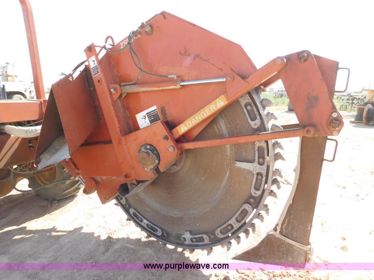 image for item L5924 1997 Ditch Witch 8020T rock saw