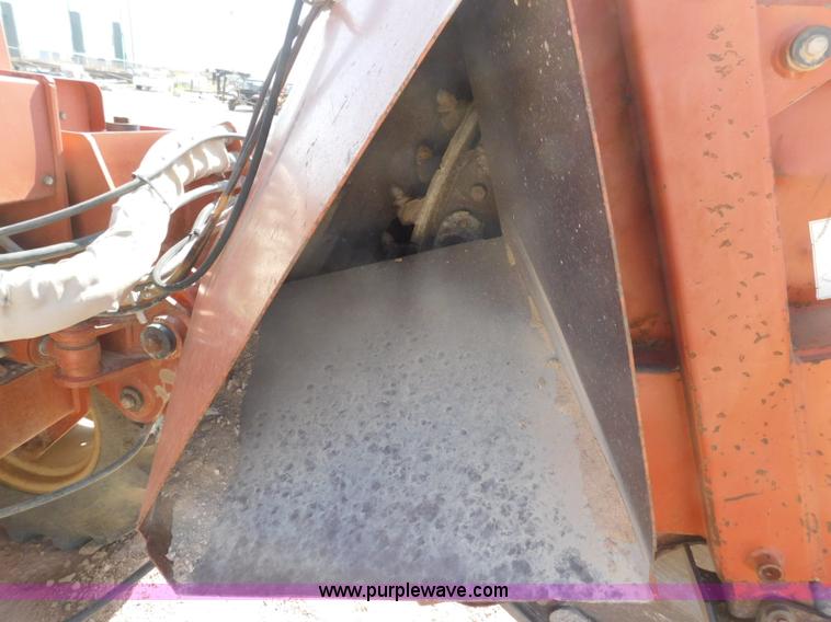 image for item L5924 1997 Ditch Witch 8020T rock saw