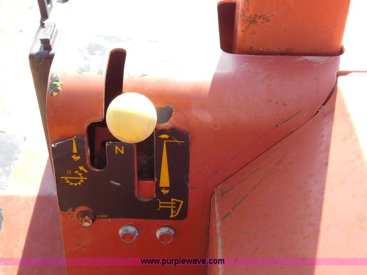 image for item L5924 1997 Ditch Witch 8020T rock saw