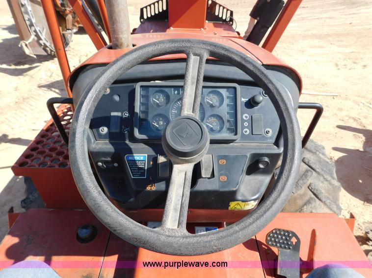 image for item L5925 2007 Ditch Witch ZRT65 trencher