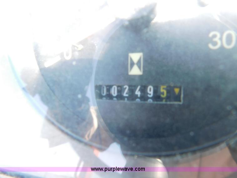 image for item L5925 2007 Ditch Witch ZRT65 trencher