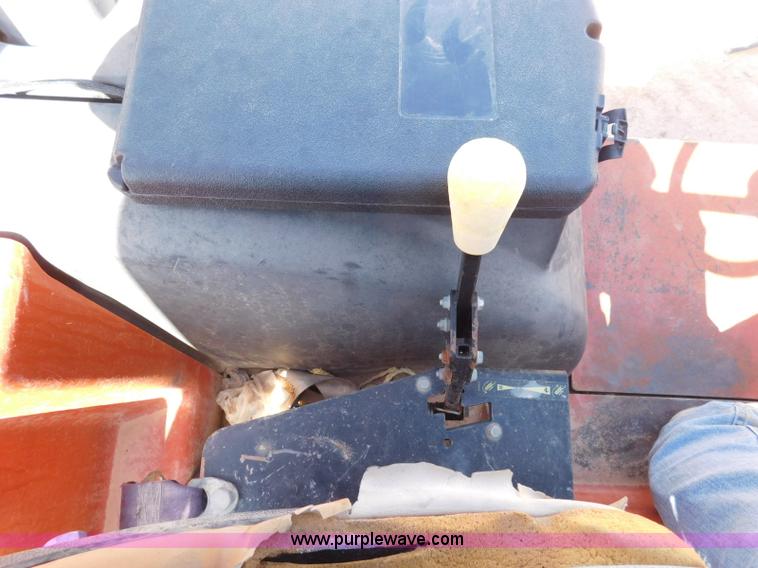 image for item L5925 2007 Ditch Witch ZRT65 trencher