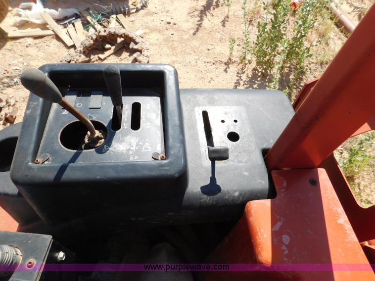 image for item L5925 2007 Ditch Witch ZRT65 trencher