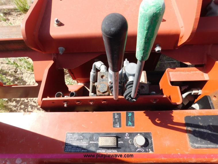 image for item L5925 2007 Ditch Witch ZRT65 trencher