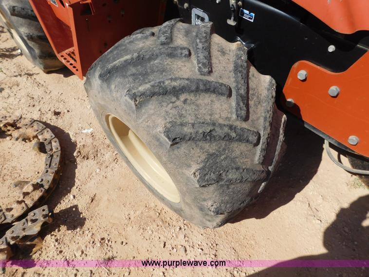 image for item L5925 2007 Ditch Witch ZRT65 trencher