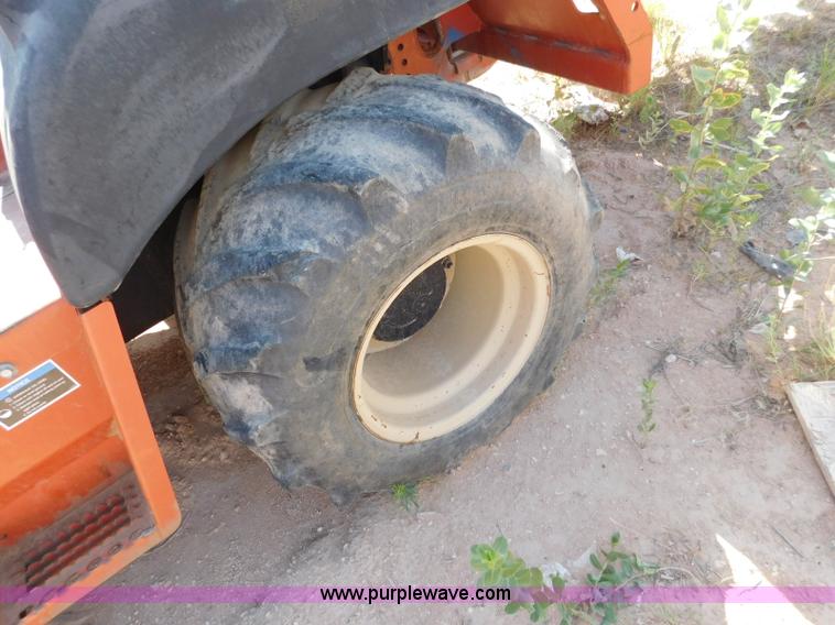 image for item L5925 2007 Ditch Witch ZRT65 trencher