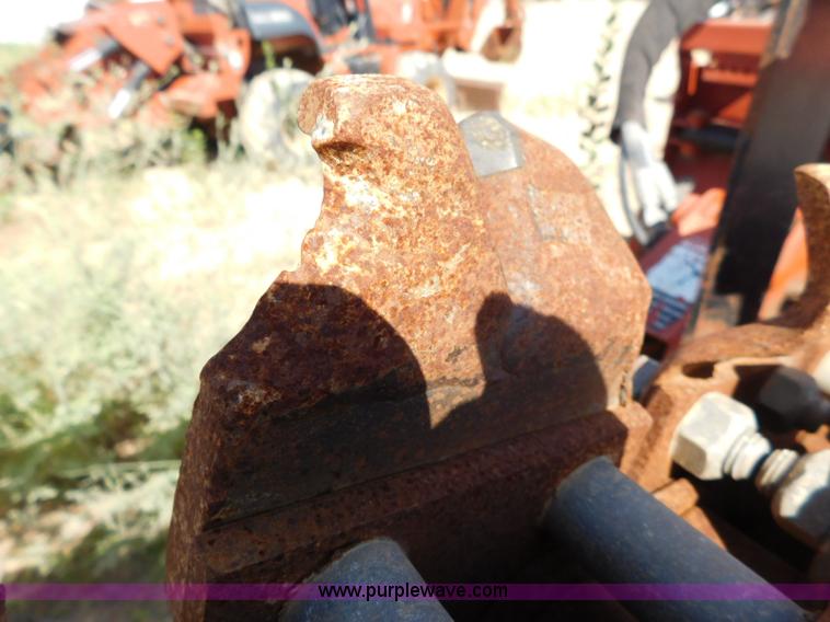 image for item L5925 2007 Ditch Witch ZRT65 trencher