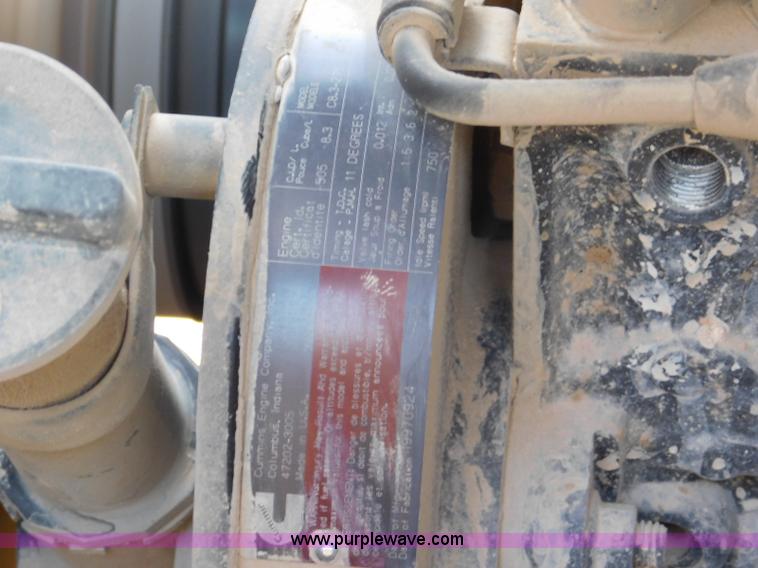 image for item L5929 1998 Ford LT8501 Louisville 101 pressure digger truck