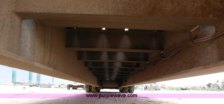 image for item L5930 2003 Atoka 22-DE-60-3 equipment trailer