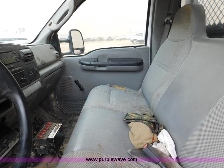 image for item L5931 2007 Ford F550 bucket truck