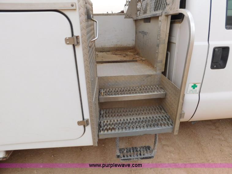 image for item L5931 2007 Ford F550 bucket truck