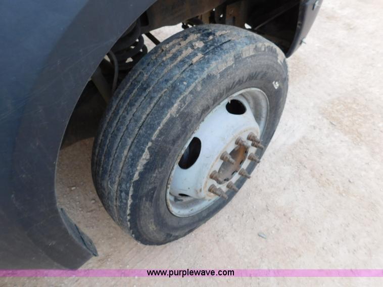 image for item L5931 2007 Ford F550 bucket truck