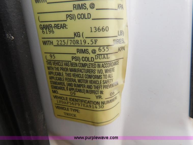 image for item L5931 2007 Ford F550 bucket truck