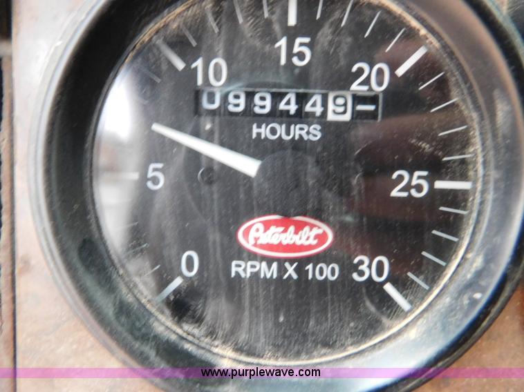 image for item L5932 2001 Peterbilt 330 digger derrick truck