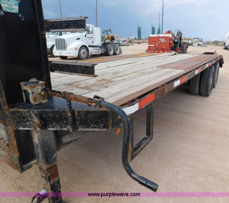 image for item L5933 2006 Parker Performance equipment trailer