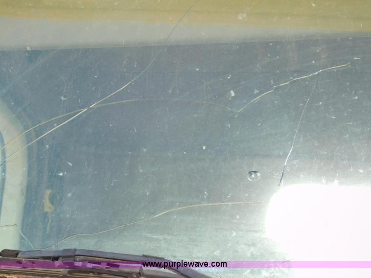 image for item L5935 2007 International 9400i semi truck