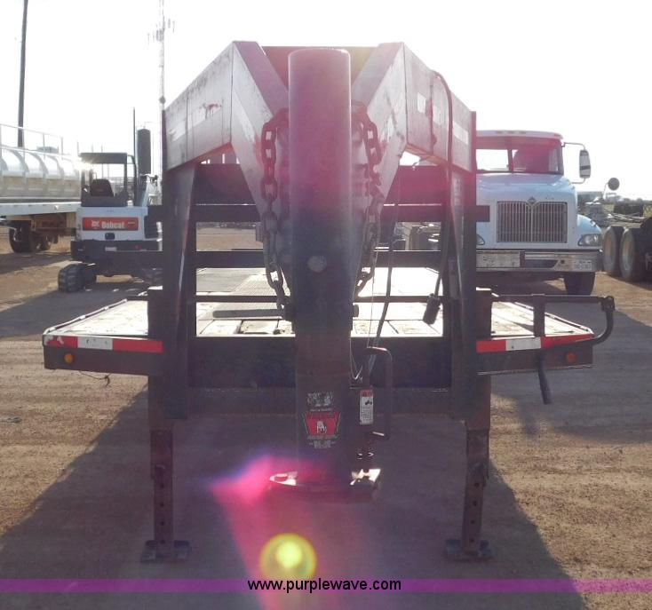 image for item L5936 2007 Legend equipment trailer