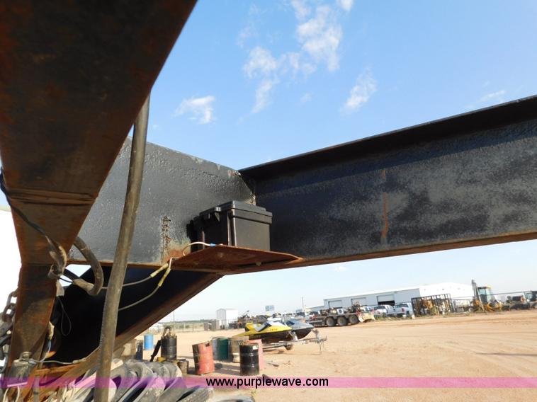 image for item L5936 2007 Legend equipment trailer