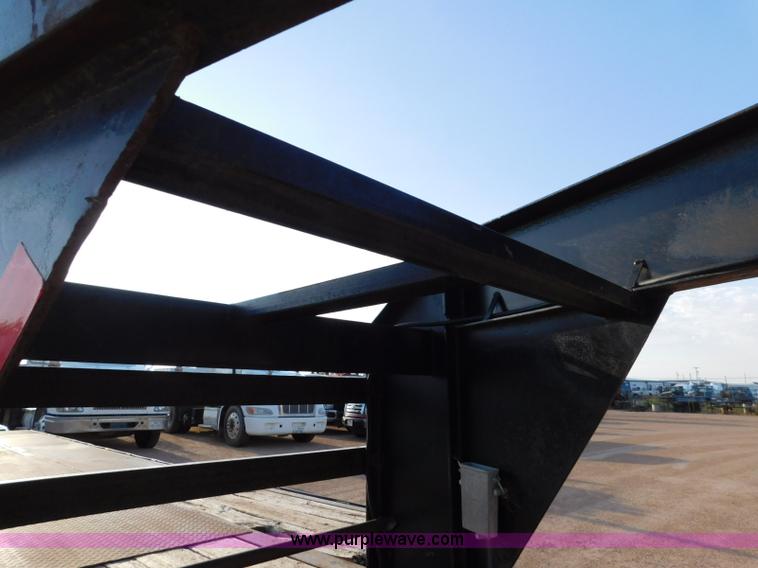 image for item L5936 2007 Legend equipment trailer