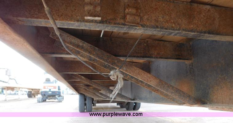 image for item L5936 2007 Legend equipment trailer