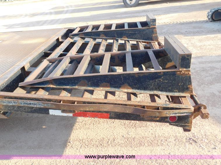 image for item L5936 2007 Legend equipment trailer