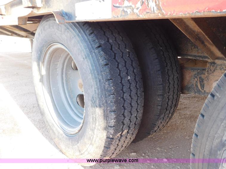 image for item L5936 2007 Legend equipment trailer