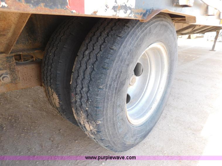 image for item L5936 2007 Legend equipment trailer