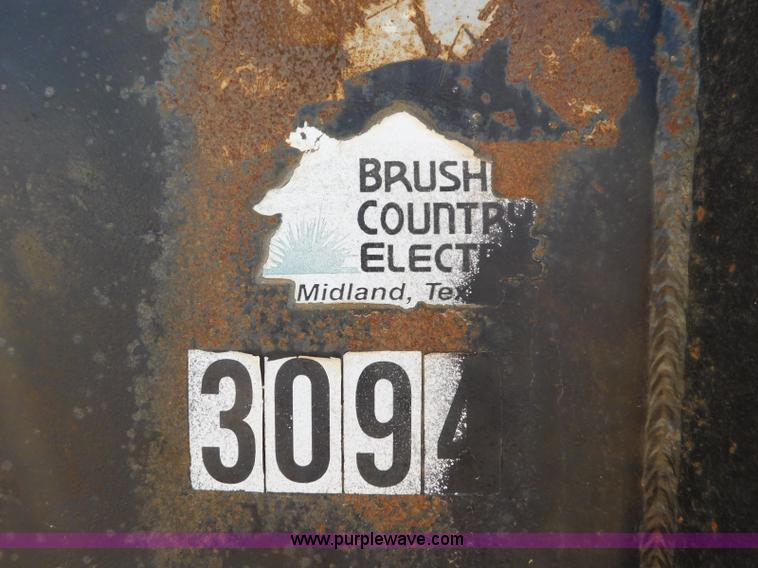 image for item L5936 2007 Legend equipment trailer