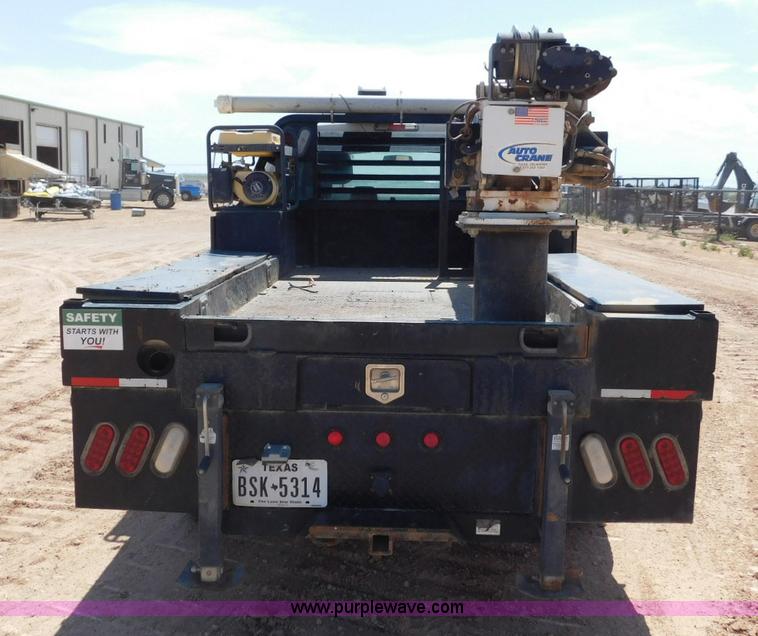 image for item L5938 2013 Ford F350 Super Duty SuperCab service truck with crane