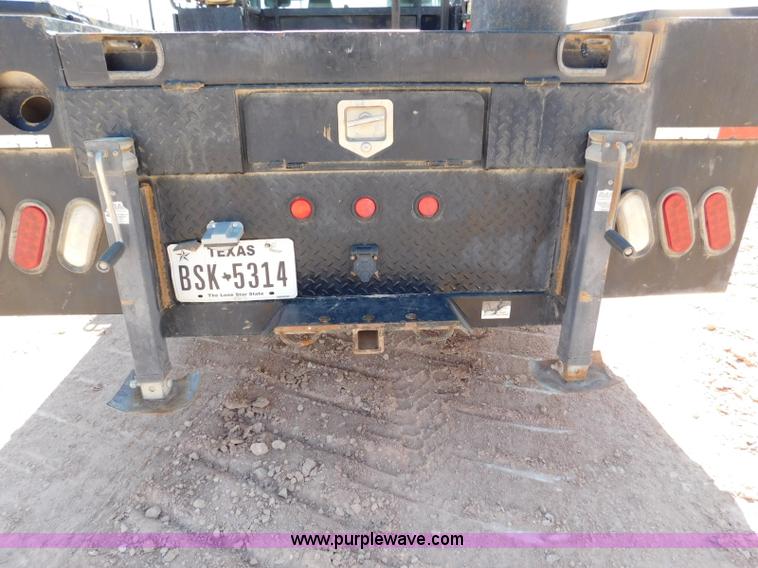 image for item L5938 2013 Ford F350 Super Duty SuperCab service truck with crane