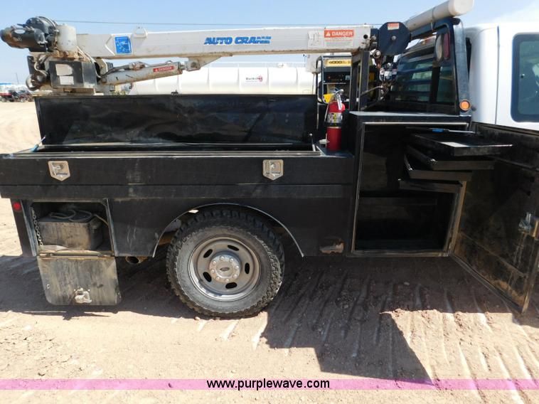 image for item L5938 2013 Ford F350 Super Duty SuperCab service truck with crane