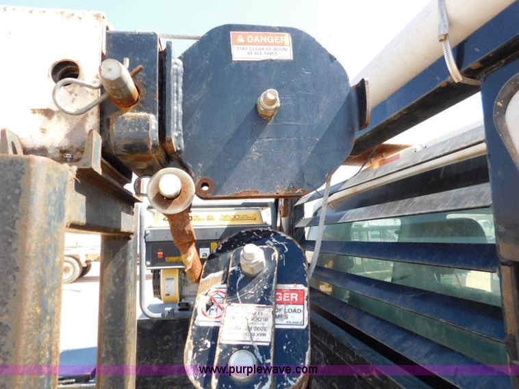 image for item L5938 2013 Ford F350 Super Duty SuperCab service truck with crane