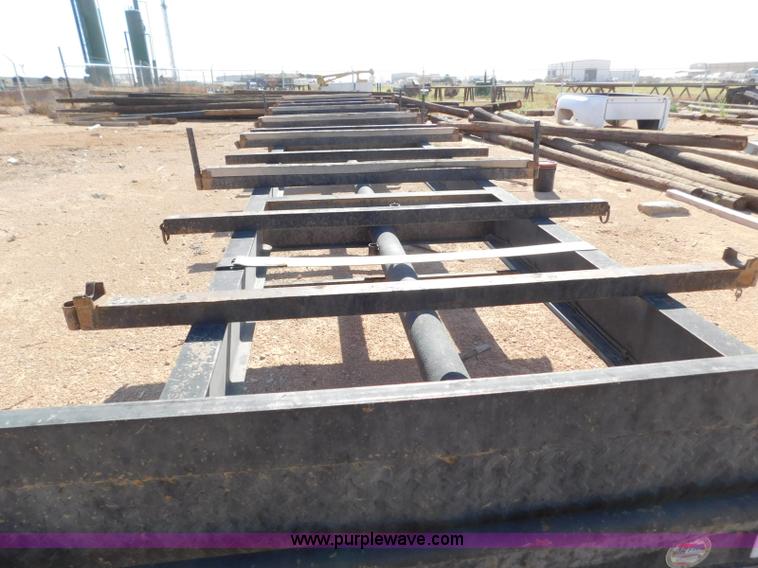 image for item L5941 2012 Etex pole trailer