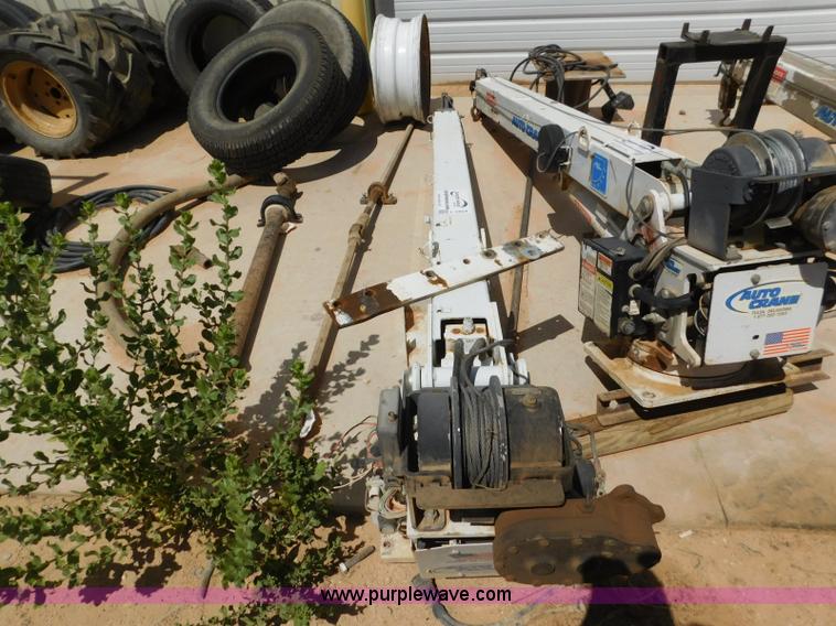 image for item L5954 Autocrane crane