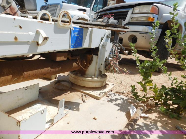 image for item L5954 Autocrane crane