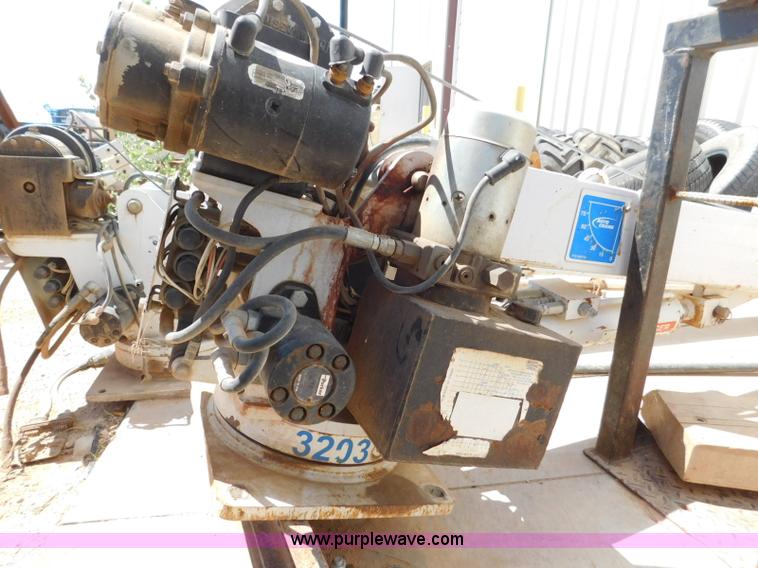 image for item L5955 Autocrane crane