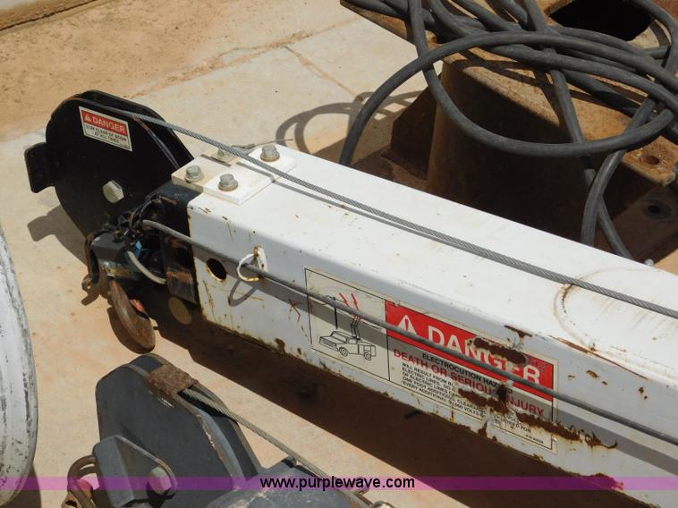 image for item L5955 Autocrane crane