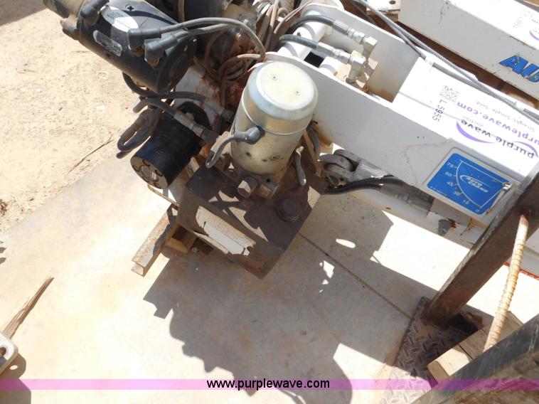 image for item L5955 Autocrane crane