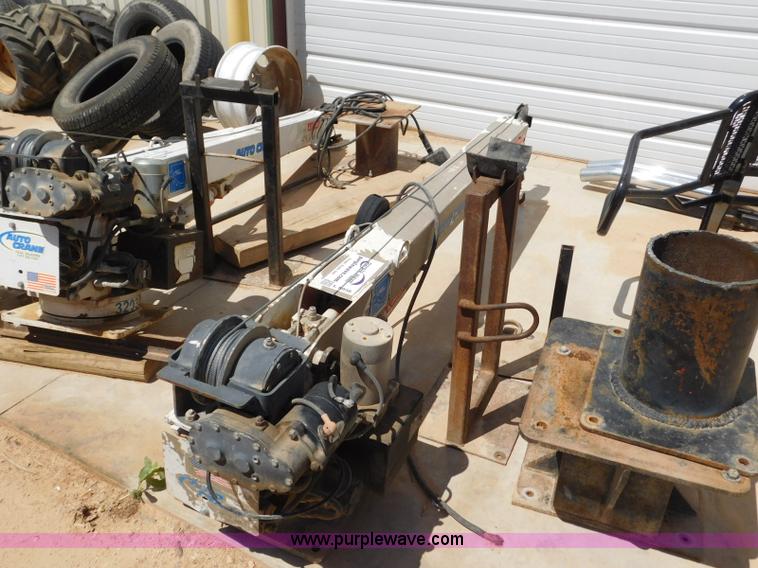 image for item L5956 Autocrane crane