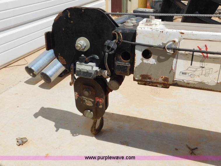 image for item L5956 Autocrane crane