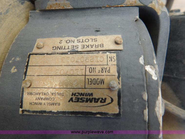 image for item L5956 Autocrane crane