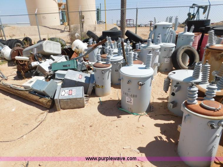 image for item L5962 Approximately 60 transformers