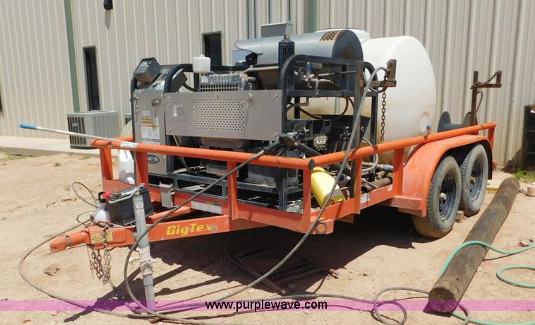 image for item L5963 2013 Big Tex steam trailer