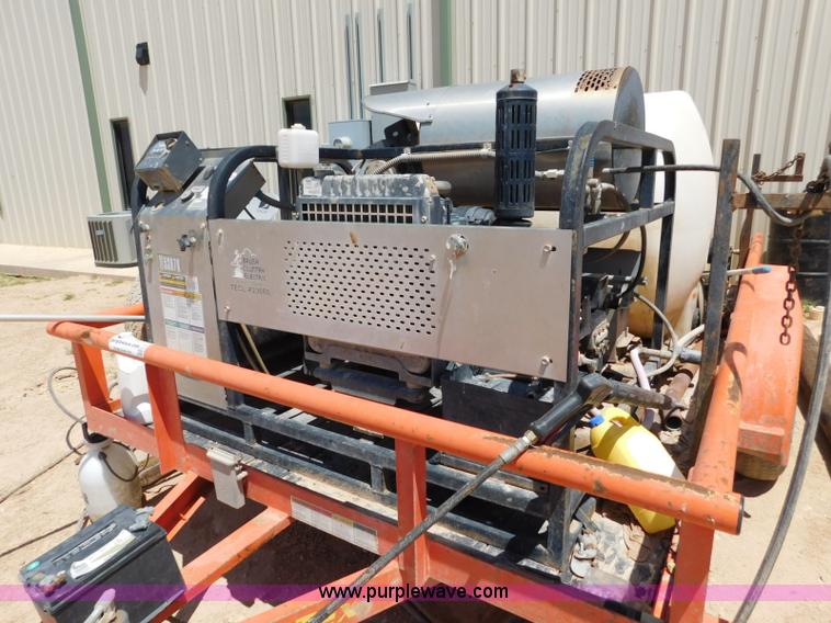 image for item L5963 2013 Big Tex steam trailer