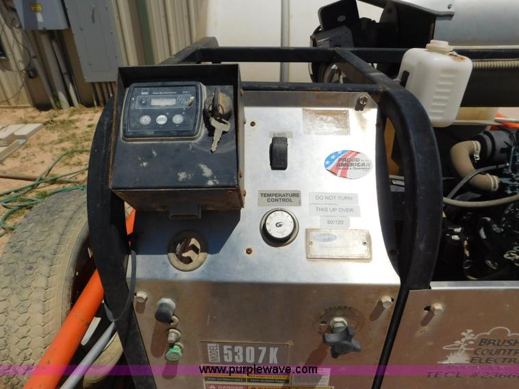 image for item L5963 2013 Big Tex steam trailer