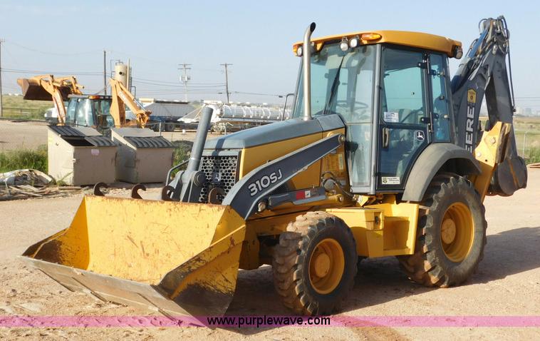 image for item L5968 2012 John Deere 310SJ backhoe